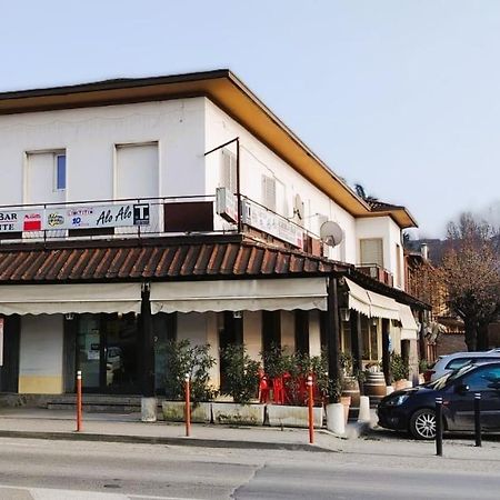 Alo Alo Albergo Casteggio Extérieur photo