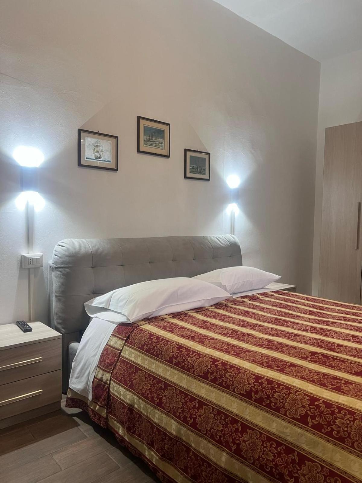 Alo Alo Albergo Casteggio Extérieur photo