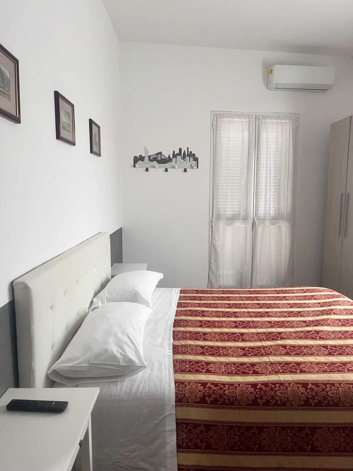 Alo Alo Albergo Casteggio Extérieur photo